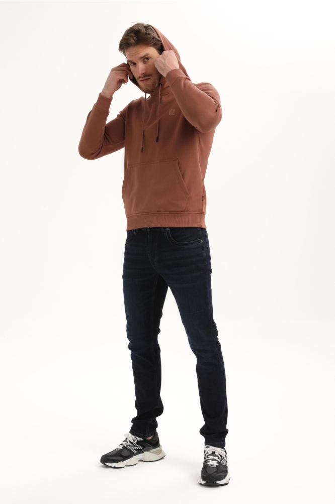 Gabbiano camel heren sweater | Model