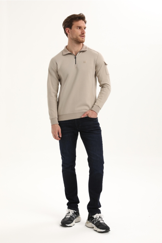 Gabbiano beige heren sweater | Model