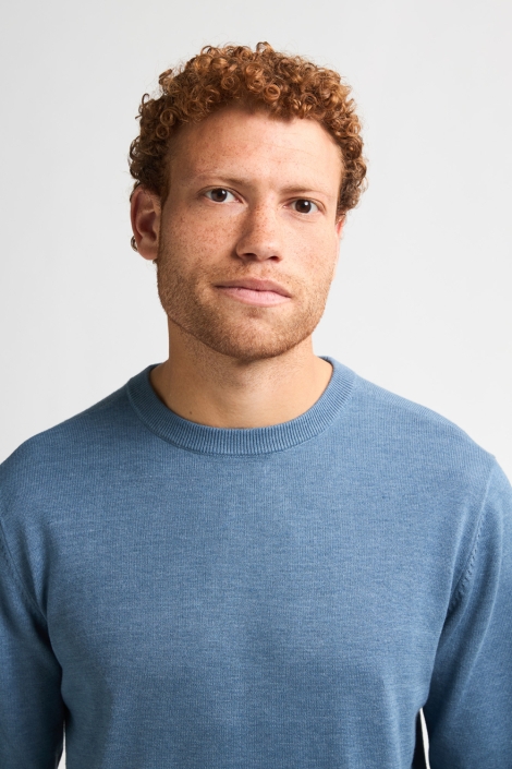 Petrol Industries blauwe heren trui | Close up