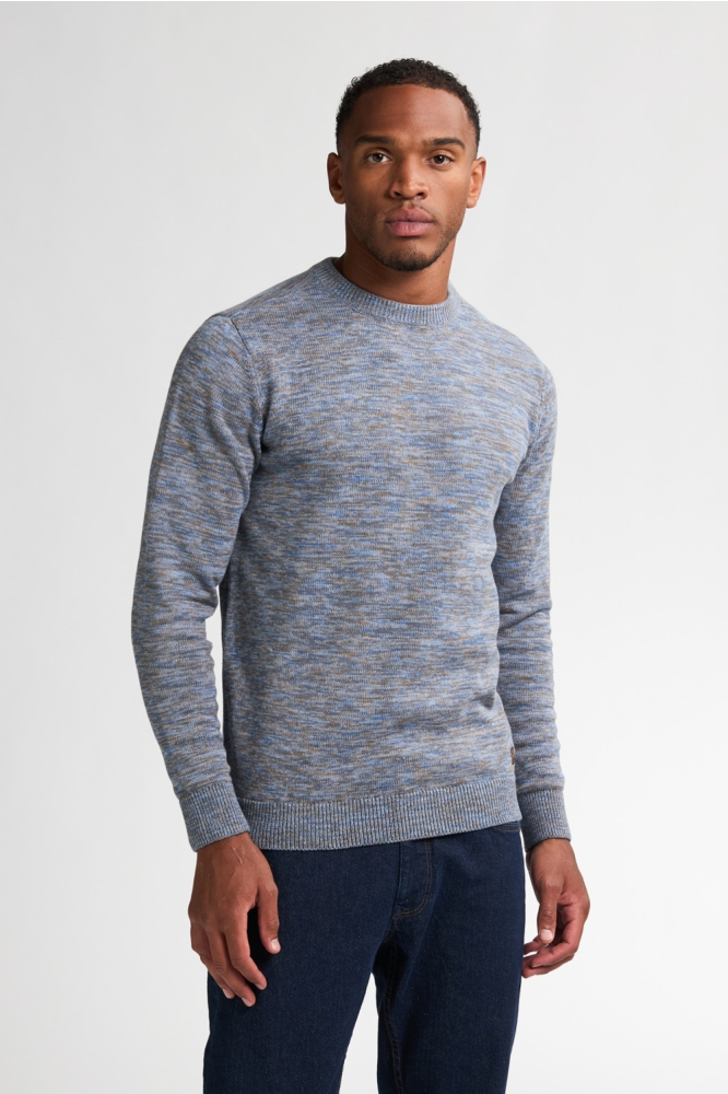 Petrol Industries blauwe heren trui | Model vooraanzicht