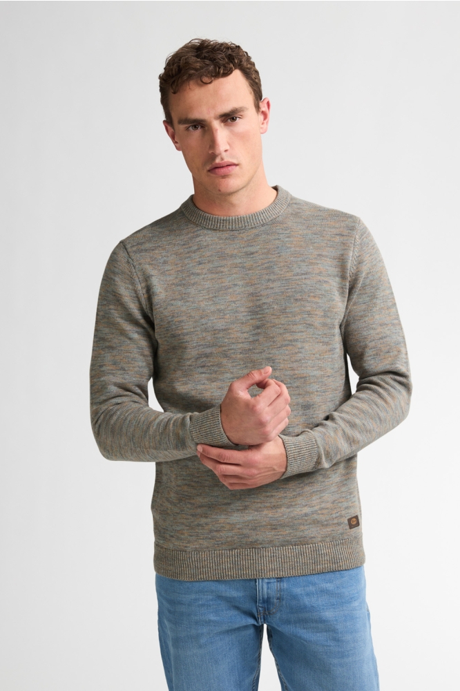 Petrol Industries groene heren trui | Model vooraanzicht