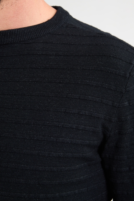 Petrol Industries zwarte heren trui | Close up