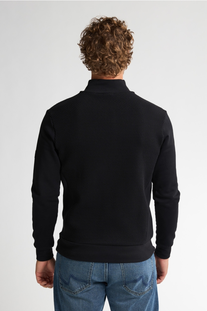 Petrol Industries zwarte heren sweater | Model achteraanzicht