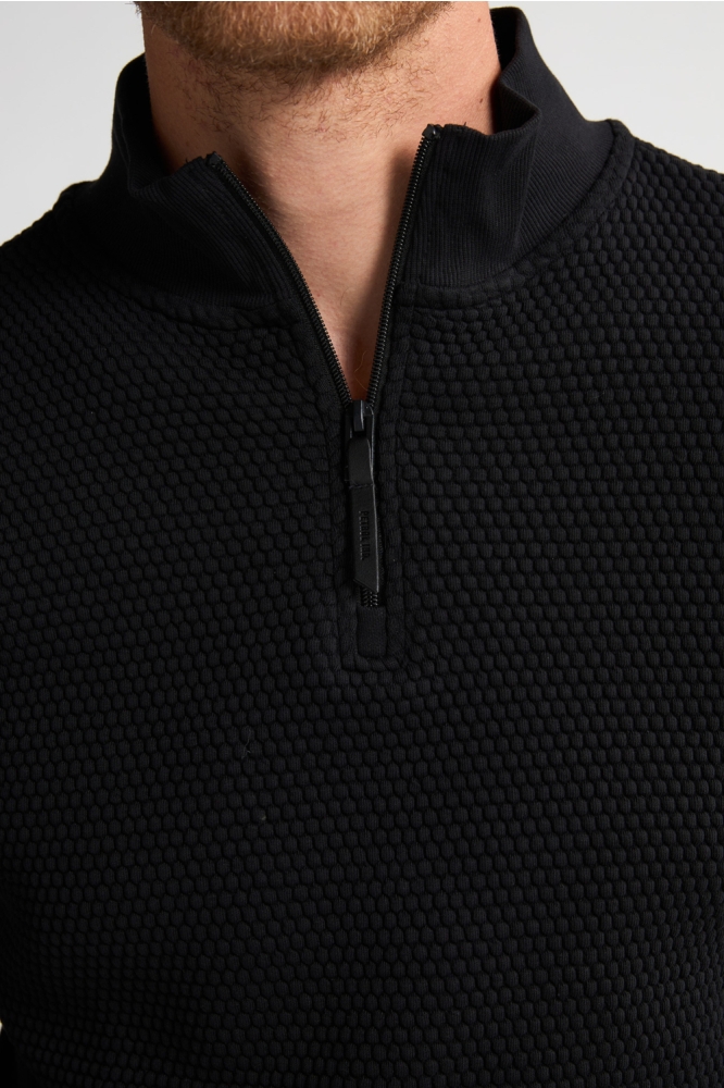 Petrol Industries zwarte heren sweater | Close up