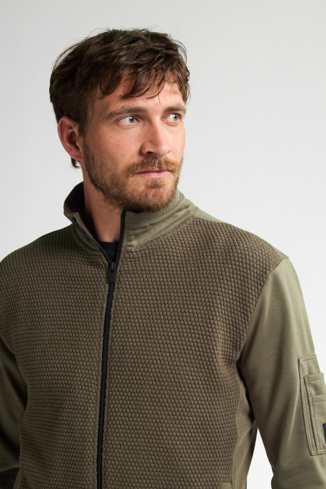 Petrol Industries groene heren vest | Close up