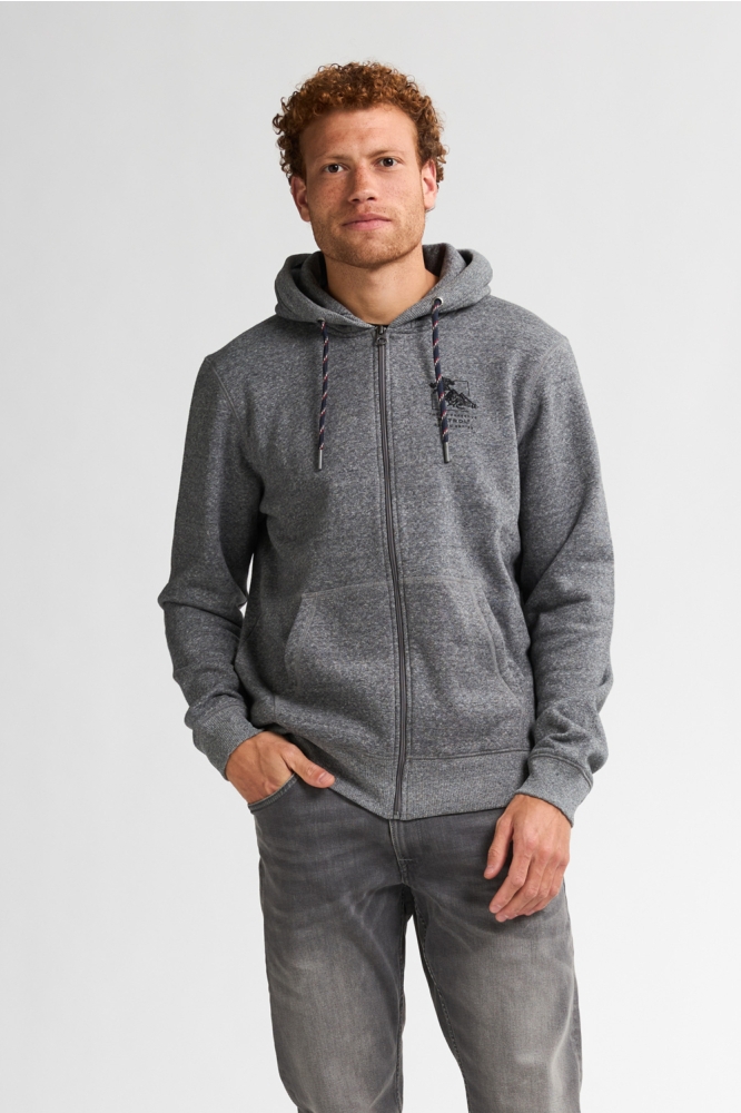 Petrol Industries grijze heren vest | Model vooraanzicht