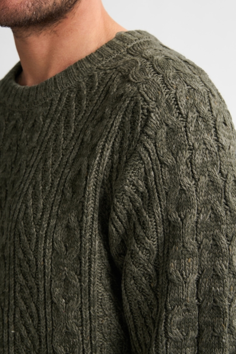 Petrol Industries groene heren trui | Close up