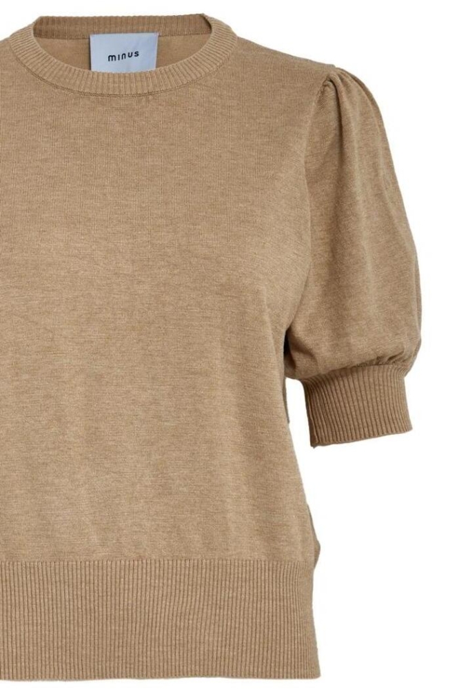 Minus beige dames trui | Close up