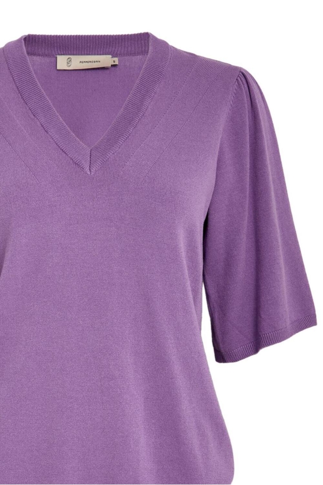 Peppercorn paarse dames trui | Close up