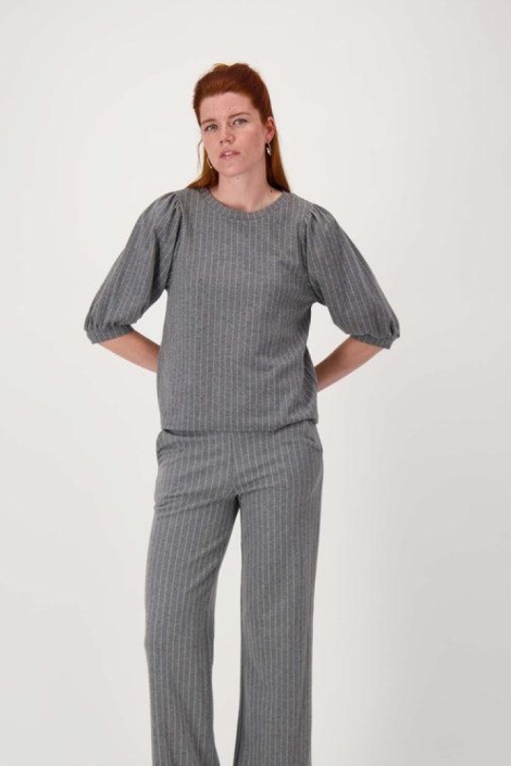 Zusss grijze dames t-shirt | Model vooraanzicht