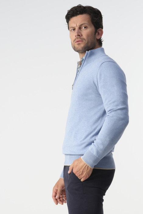 Campbell blauwe heren trui | Model zijaanzicht