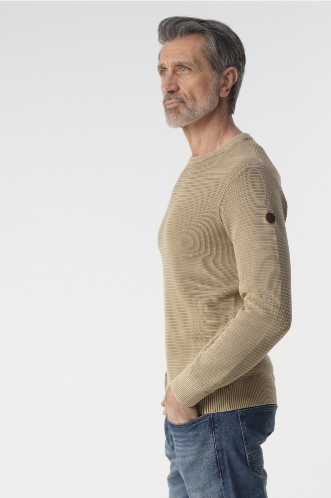 Campbell beige heren trui | Model zijaanzicht