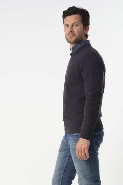 Campbell blauwe heren trui | Model zijaanzicht