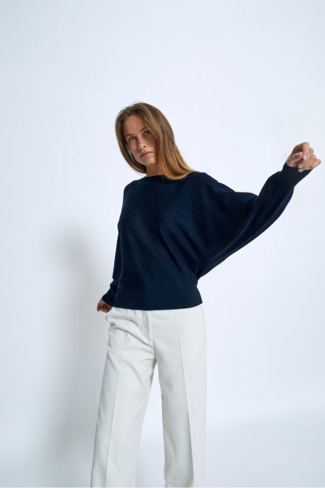 Minus blauwe dames trui | Model vooraanzicht