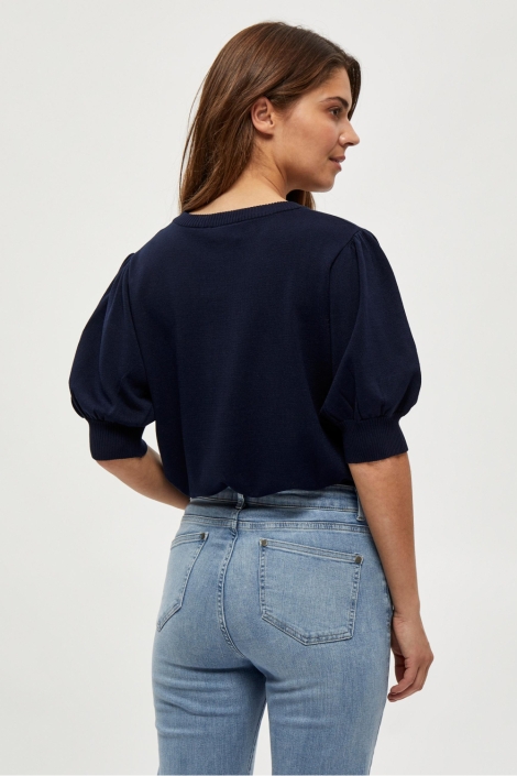 Minus blauwe dames trui | Model achteraanzicht