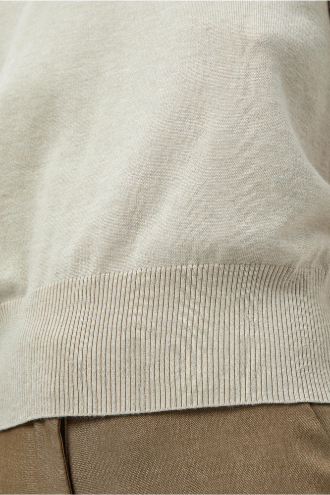 Minus beige dames trui | Close up