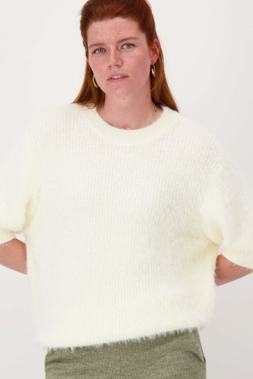 Zusss Trui FLUFFY TRUI MET RONDE HALS 0305 074 OFF WHITE