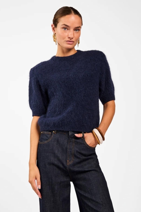 Aaiko blauwe dames trui | Model vooraanzicht