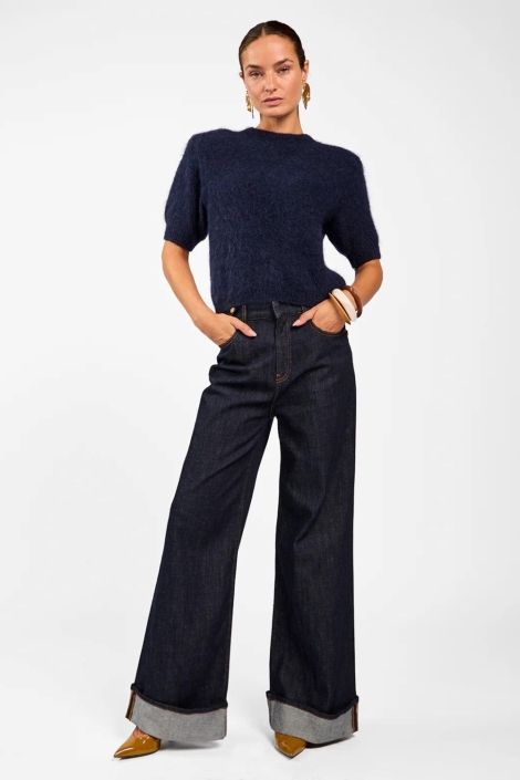 Aaiko blauwe dames trui | Model