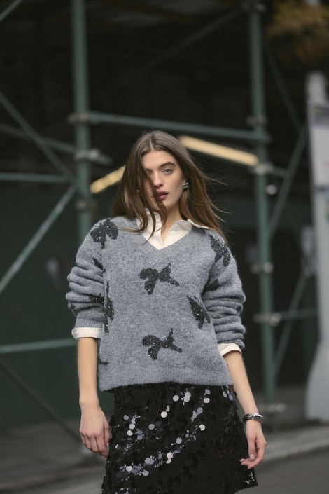 Culture grijze dames trui | Sfeerbeeld, In situatie