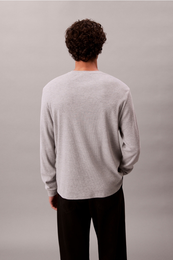 Calvin Klein grijze heren t-shirt | Model achteraanzicht