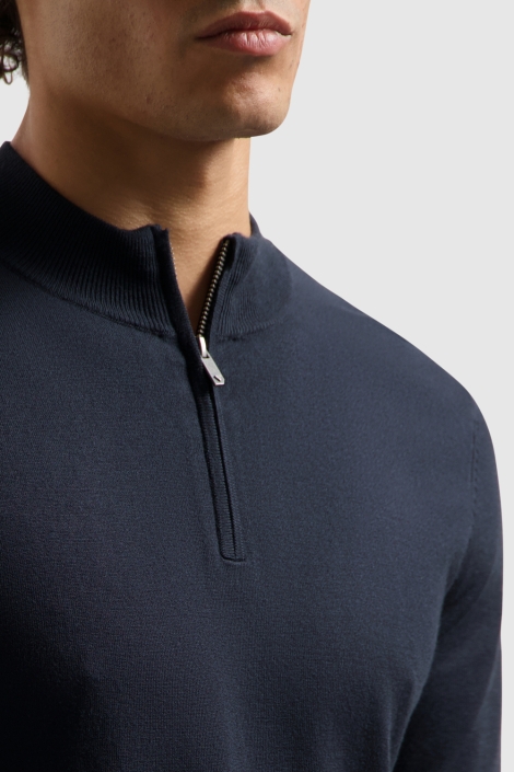 Pure Path blauwe heren trui | Close up