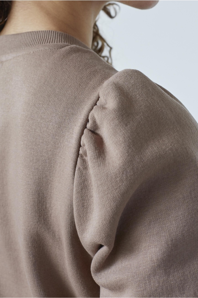 SisterS point bruine dames sweater | Close up