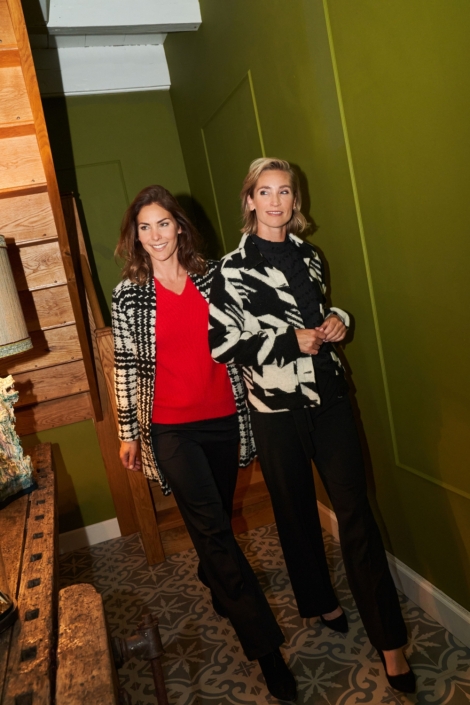 NED rode dames trui | Sfeerbeeld, In situatie