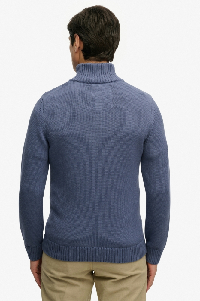 Superdry blauwe heren trui | Model achteraanzicht