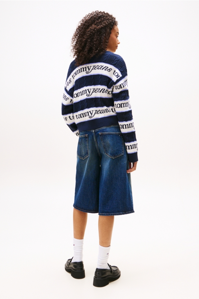 Tommy Jeans blauwe dames trui | Model