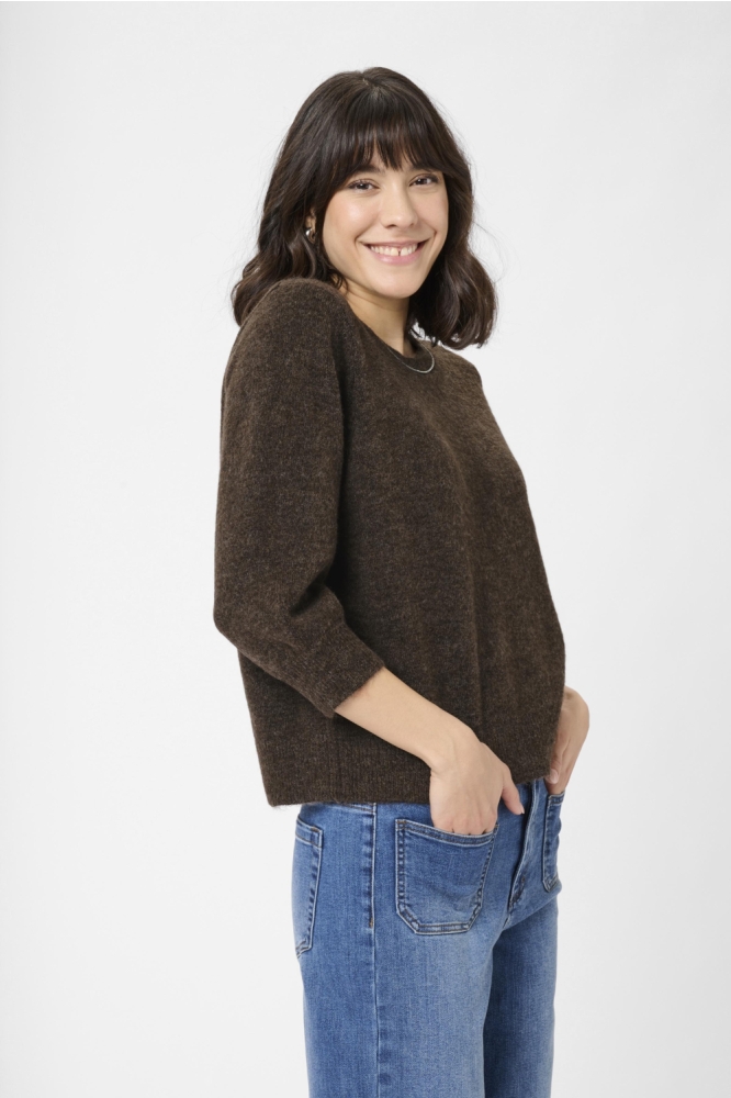 Kaffe bruine dames trui | Model zijaanzicht