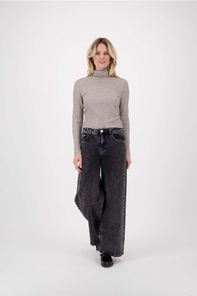 Zusss beige dames t-shirt | Model