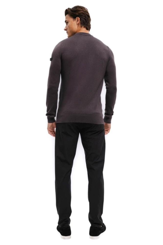 Malelions bruine heren trui | Model achteraanzicht