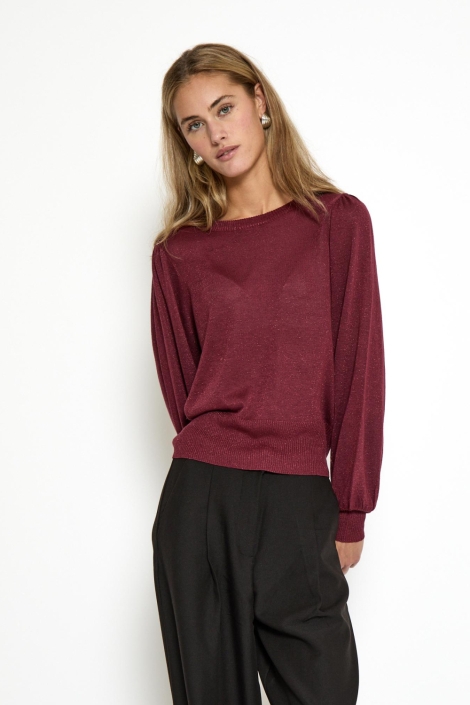 Minus bordeaux dames trui | Model vooraanzicht