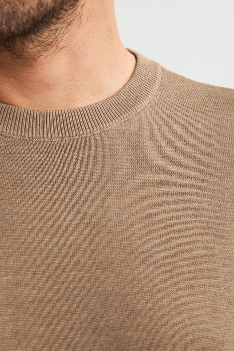 Petrol Industries camel heren trui | Close up