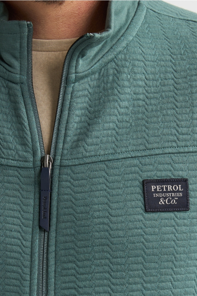 Petrol Industries groene heren vest | Close up
