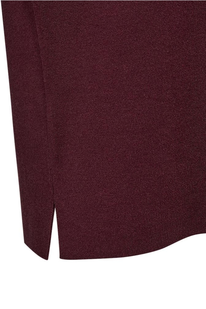 Freequent bordeaux dames trui | Close up