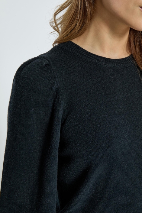 Peppercorn zwarte dames trui | Close up