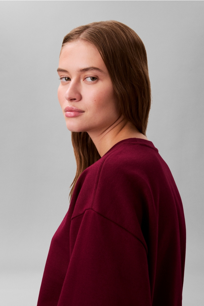 Calvin Klein paarse dames sweater | Model zijaanzicht