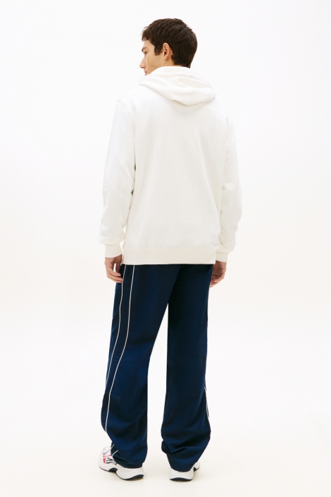 Tommy Jeans witte heren sweater | Model