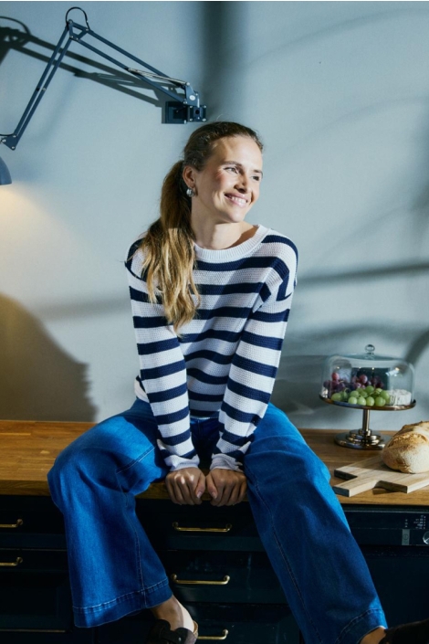 Freequent witte dames trui | Sfeerbeeld, In situatie