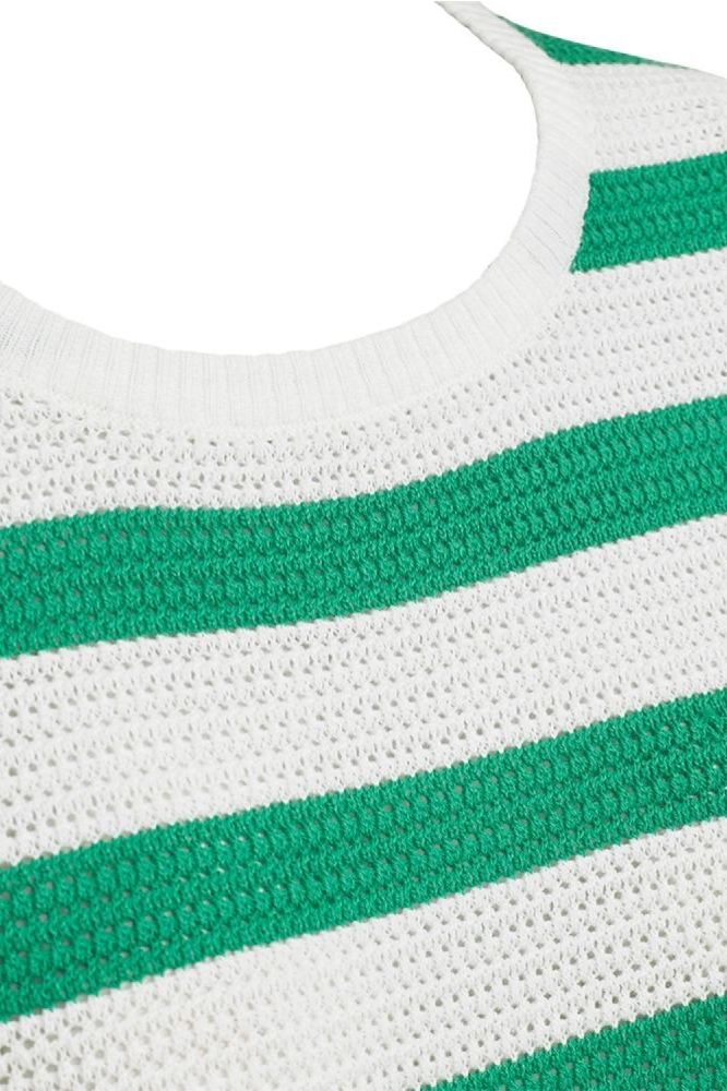 Freequent witte dames trui | Close up