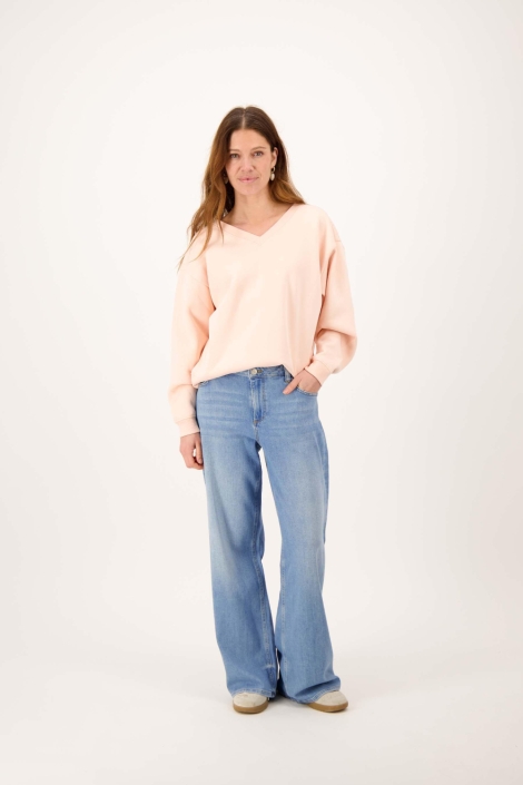 Zusss roze dames sweater | Model