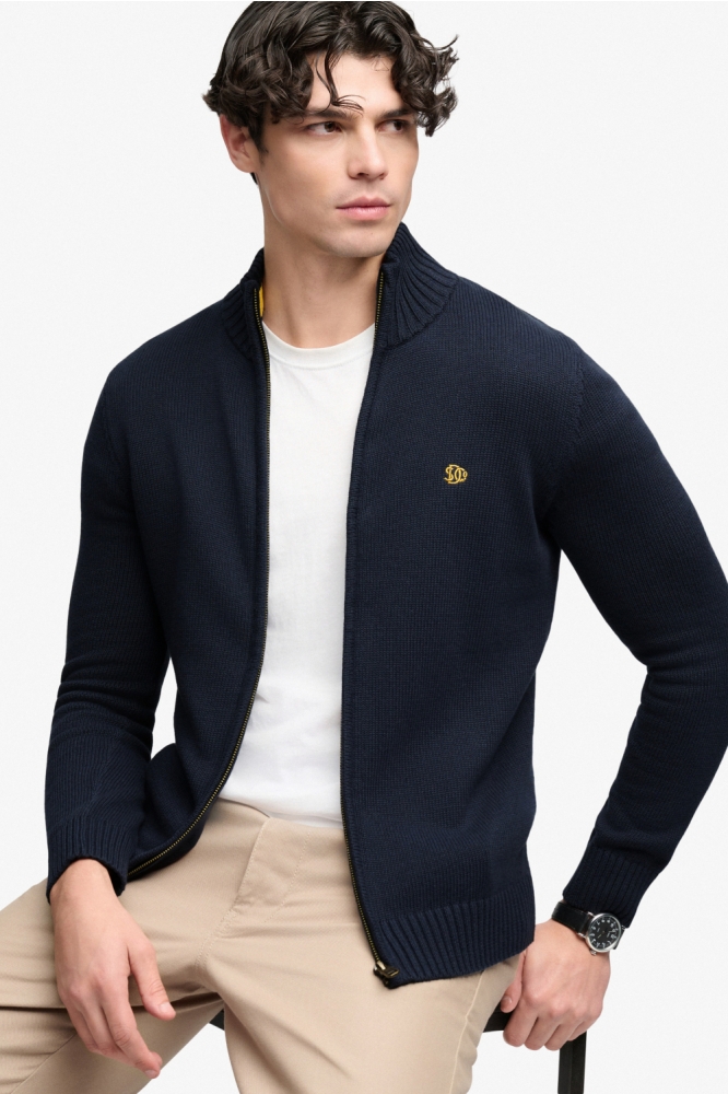 Superdry blauwe heren vest | Model vooraanzicht