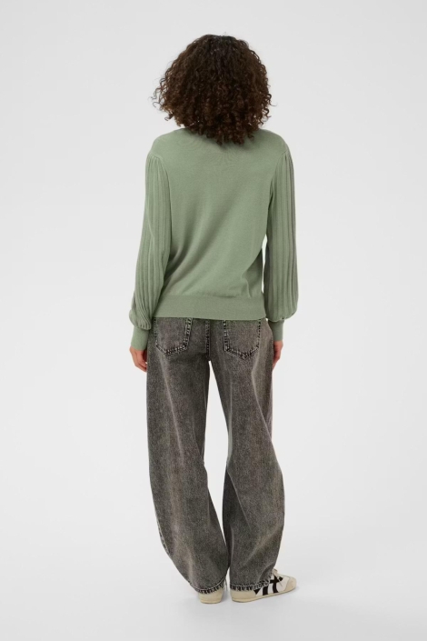 Kaffe groene dames trui | Model achteraanzicht