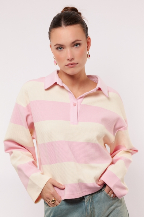 Fluresk roze dames sweater | Model vooraanzicht
