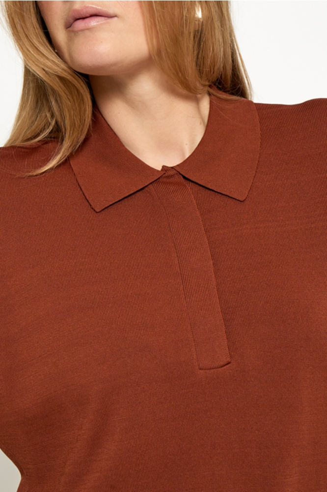 Peppercorn bruine dames trui | Close up