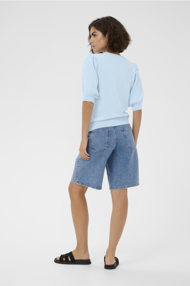 Kaffe blauwe dames trui | Model