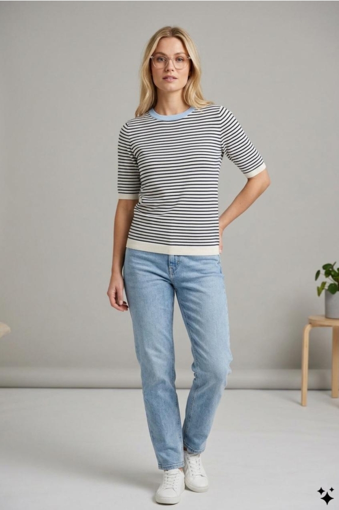 Kaffe beige dames trui | Model