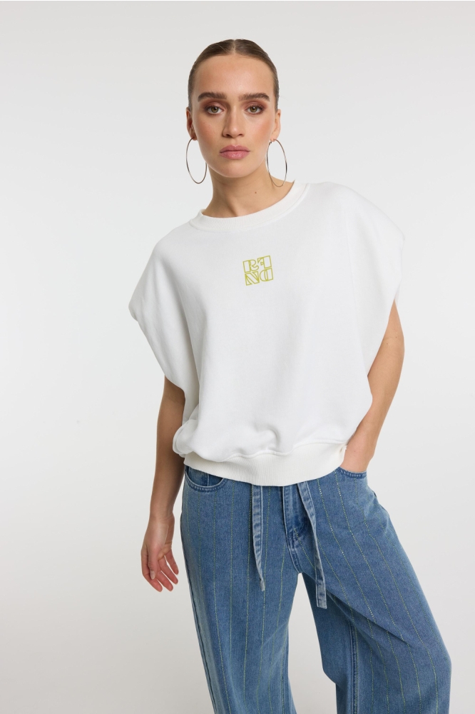 Refined Department witte dames sweater | Model vooraanzicht